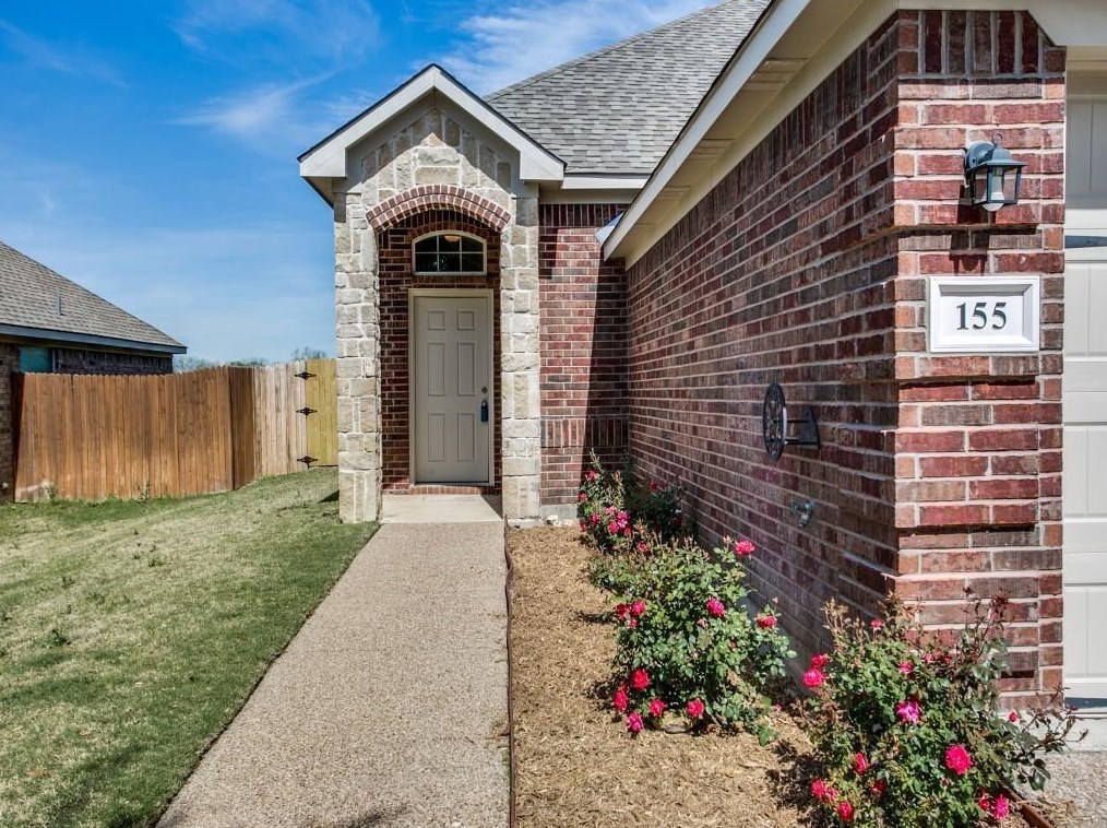 155 Overland Trl, Weatherford, TX 76087