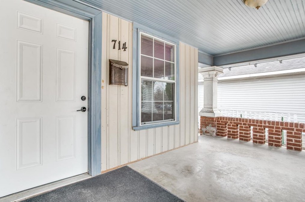 714 S Winnetka Ave, Dallas, TX 75208