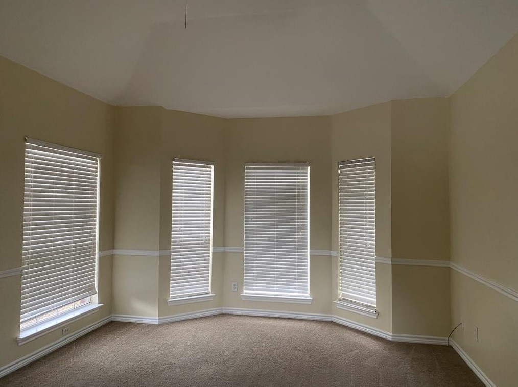 604 Joy Dianne Dr, Grand Prairie, TX 75052