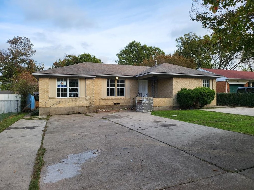 10336 Andover Dr, Dallas, TX 75228