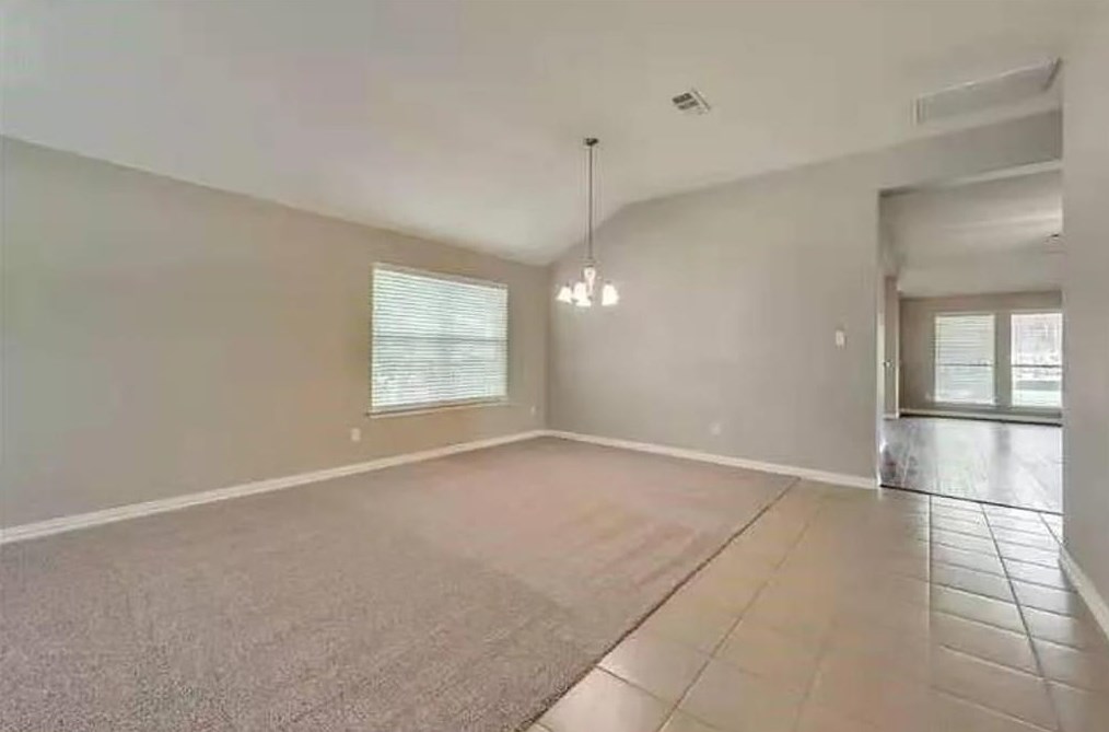 655 Campolina Dr, Grand Prairie, TX 75052
