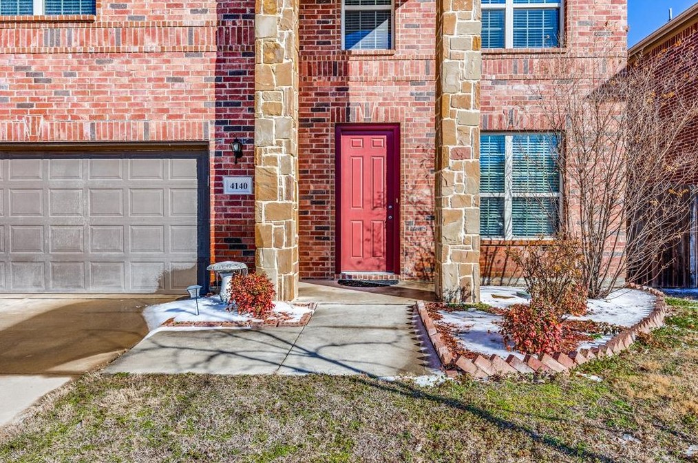 4140 Glen Abbey Dr, Crowley, TX 76036