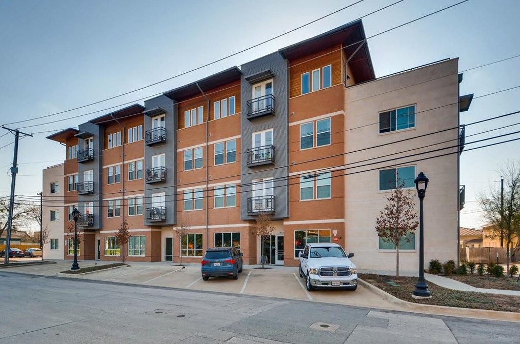 928 Travis Ave #407, Fort Worth, TX 76104