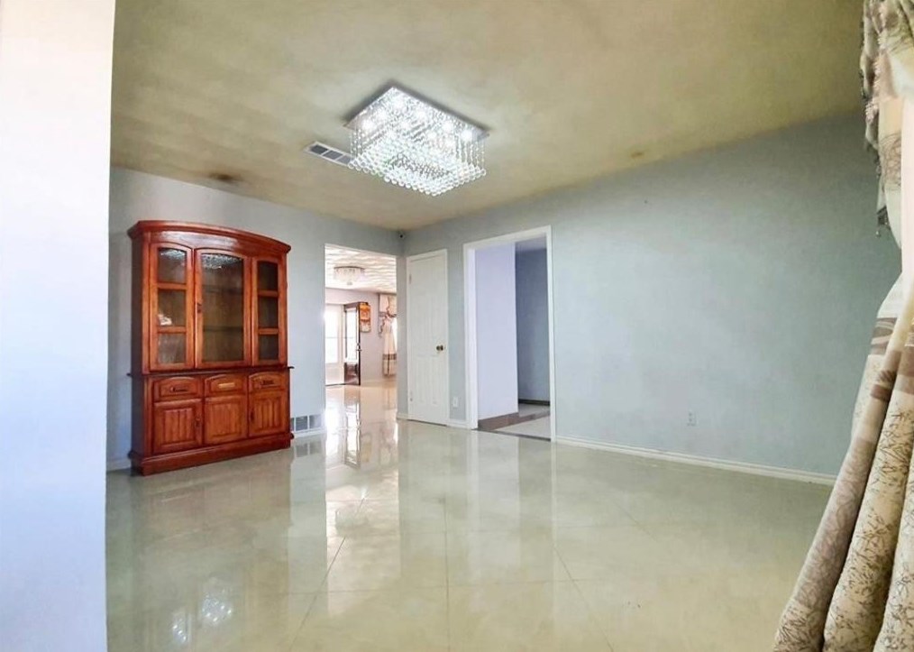 3216 Hillsdale Ln, Garland, TX 75042