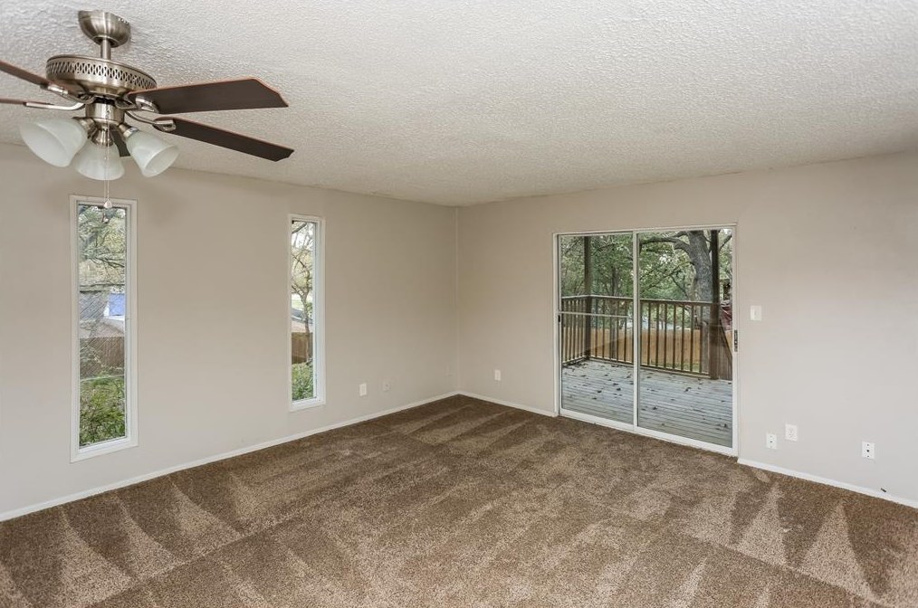 9125 Shawnee Trl, Lewisville, TX 75022