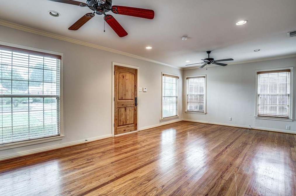 5012 Thrush St, Dallas TX  75209-4823 exterior