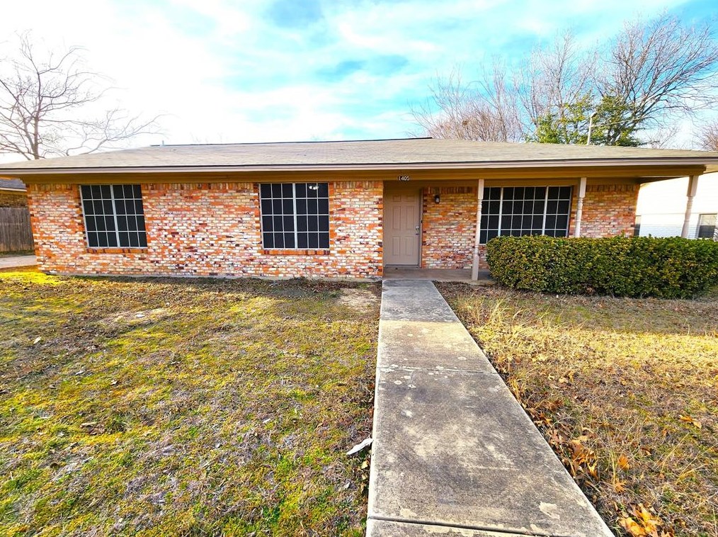 1405 E Sherman Dr, Denton, TX 76209
