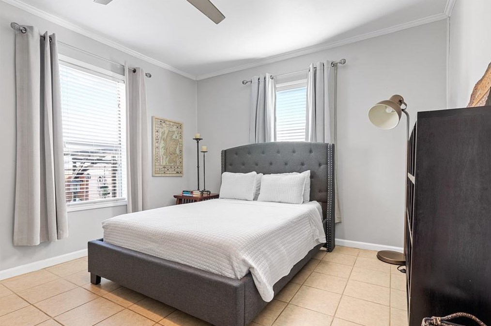 642 Tyler St, Dallas TX 75224-1325 exterior