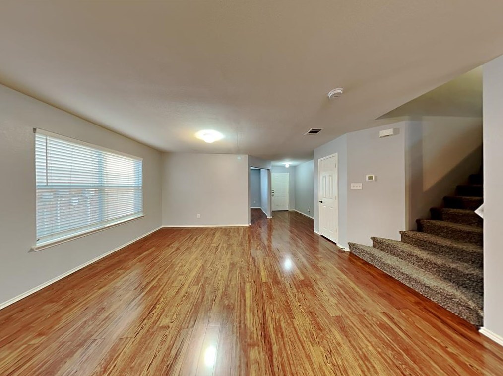 2125 Biggs St, Fort Worth, TX 76177