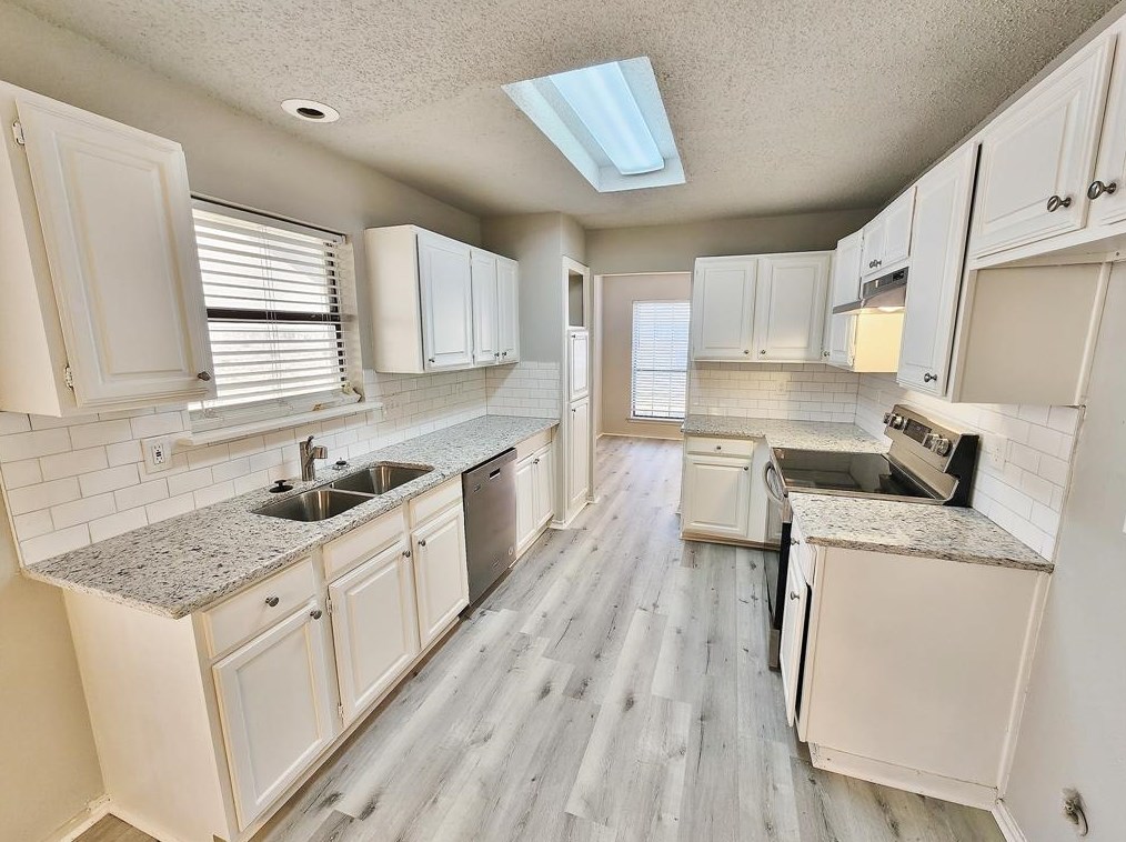 2808 Chisolm Trl, Mesquite TX  75150-4828 exterior