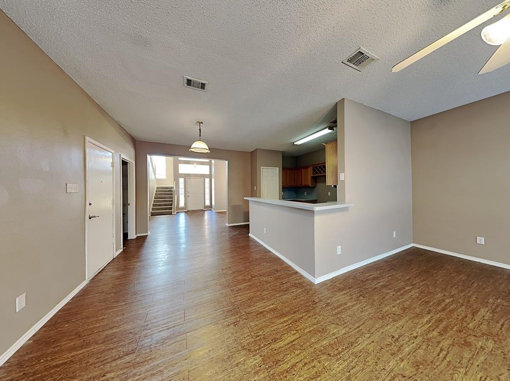 110 Meadow Ct, Forney TX  75126-4908 exterior