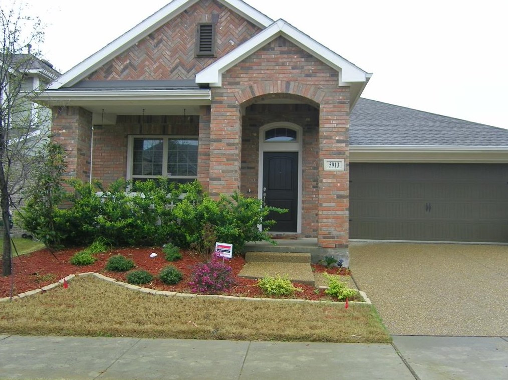 5913 Silverton Ave, Mckinney TX  75070-4522 exterior