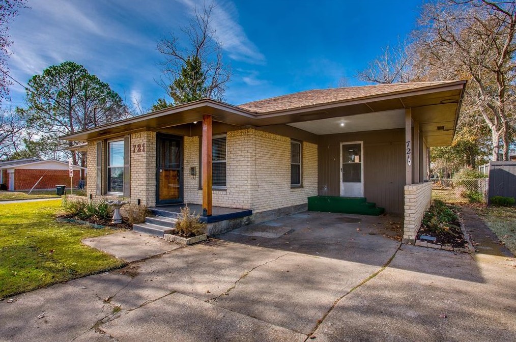 721 Galloway Ave, Mesquite TX  75149-3409 exterior