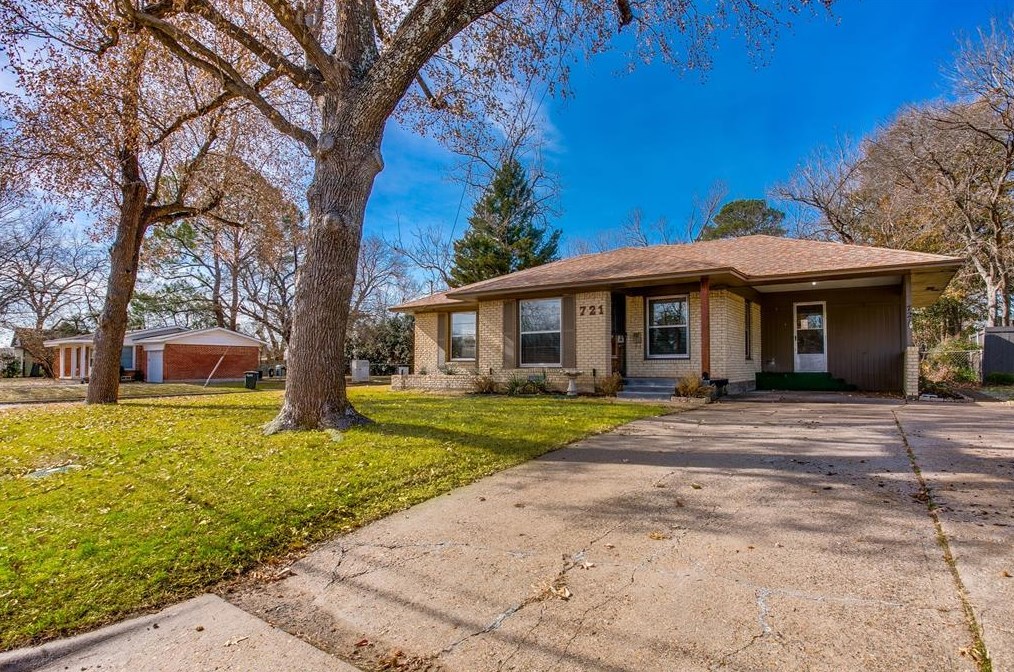 721 S Galloway Ave, Mesquite, TX 75149