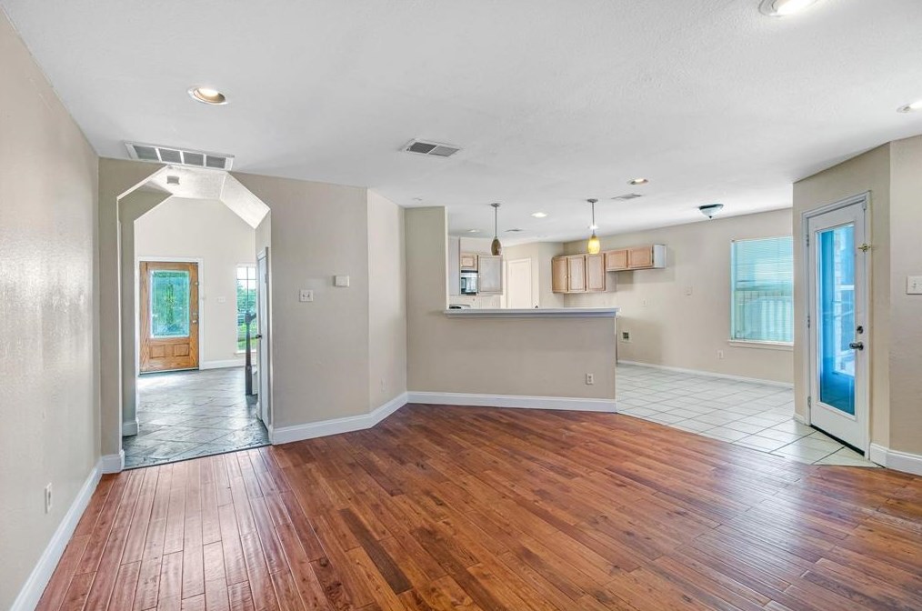 2821 Tealridge Dr, Mesquite TX  75181-2635 exterior