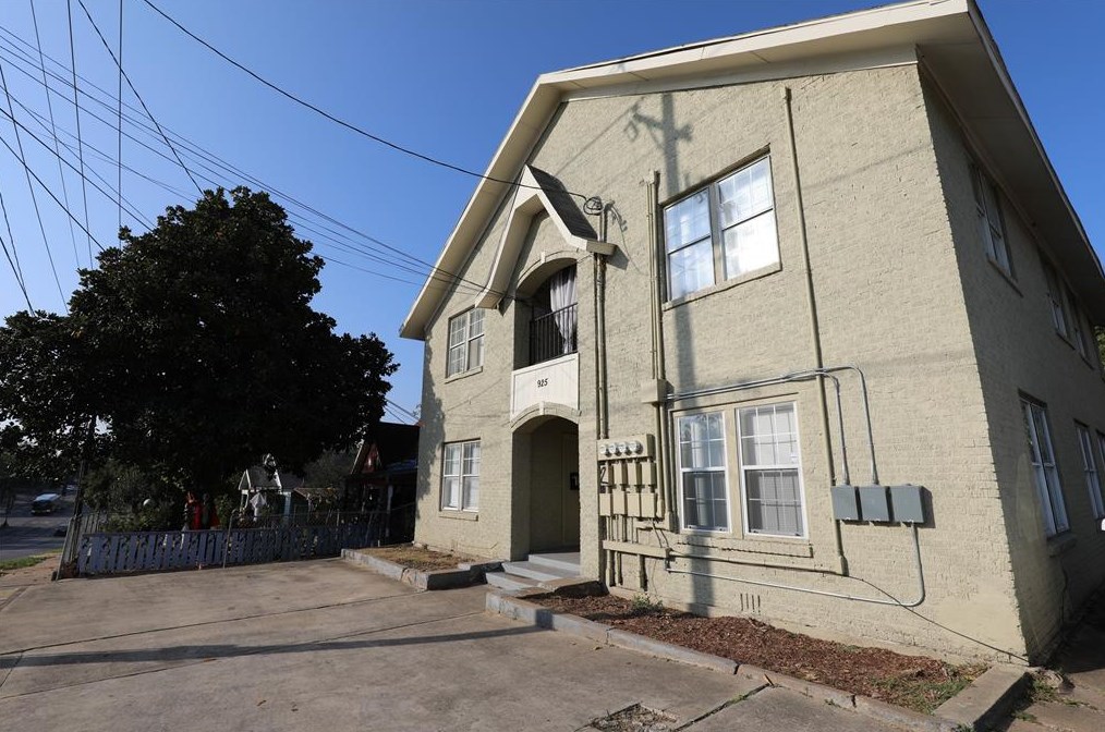 925 S Tyler St #3, Dallas, TX 75208