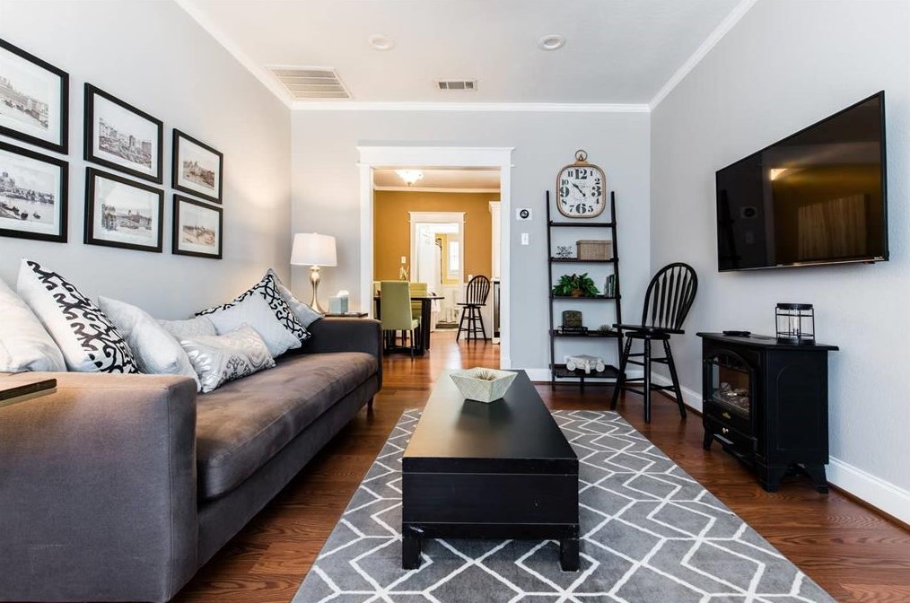 5439 Melrose Ave, Dallas TX  75206-7147 exterior