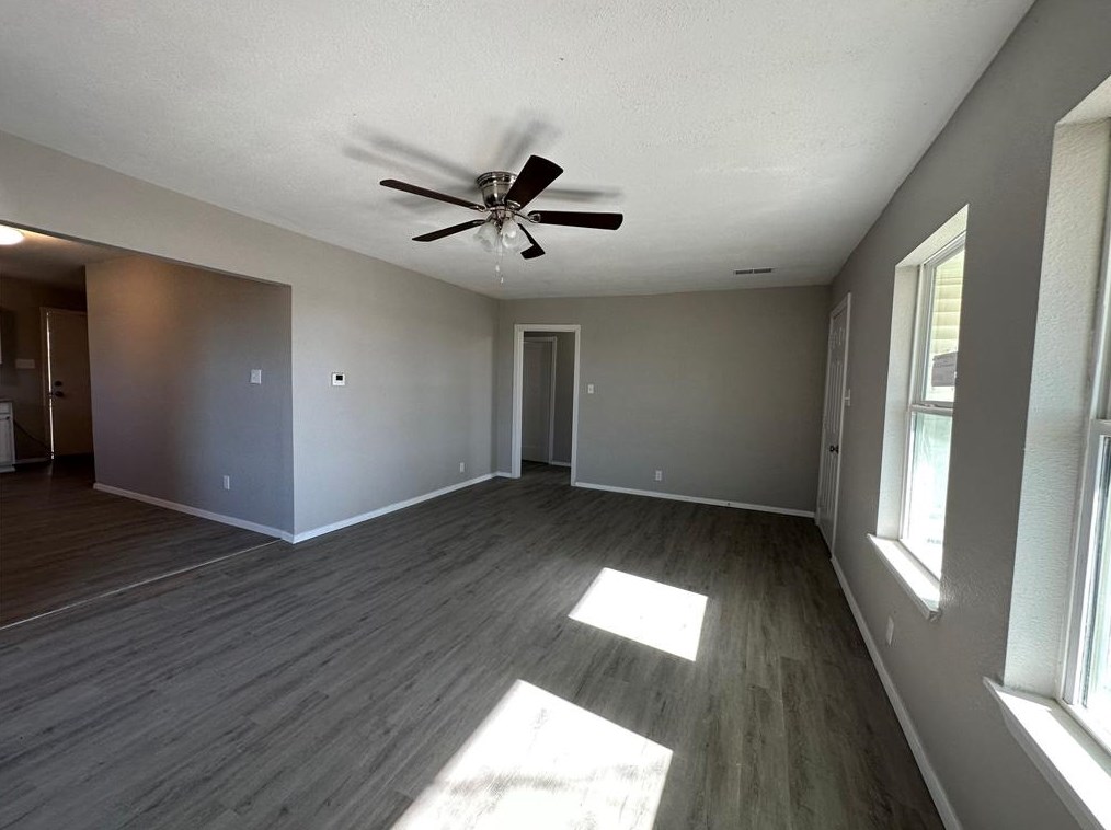 717 E Lamberth Rd, Sherman, TX 75090