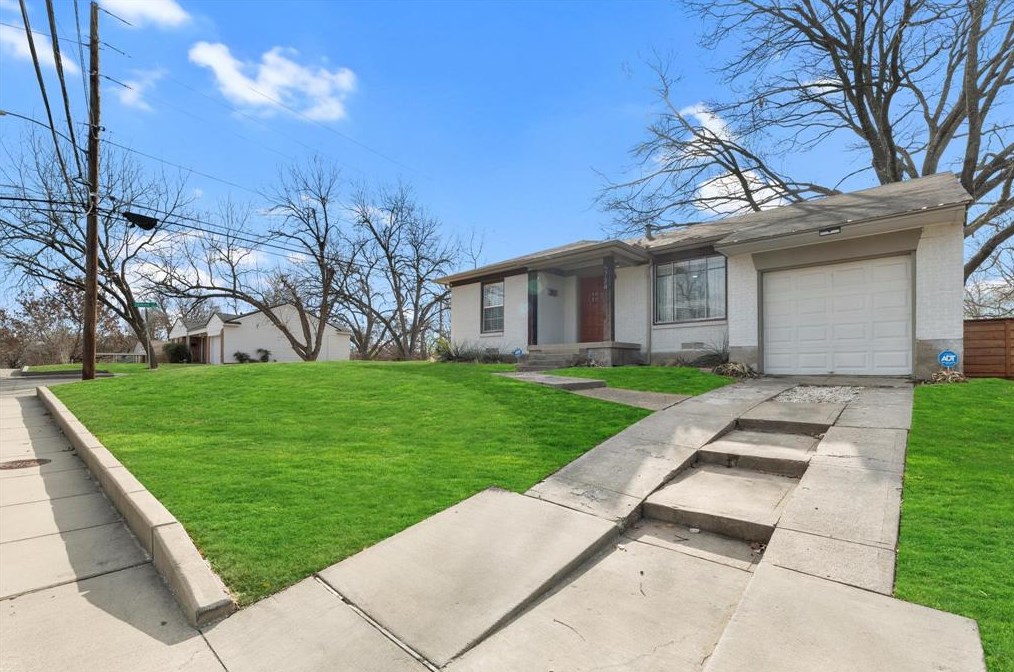5734 Fairway Ave, Dallas, TX 75227