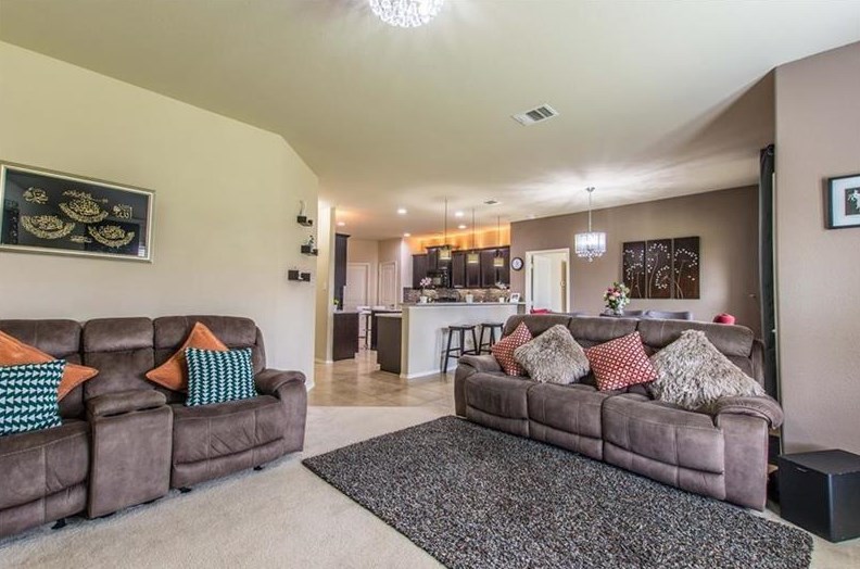 1112 Johnson Dr, McKinney, TX 75454