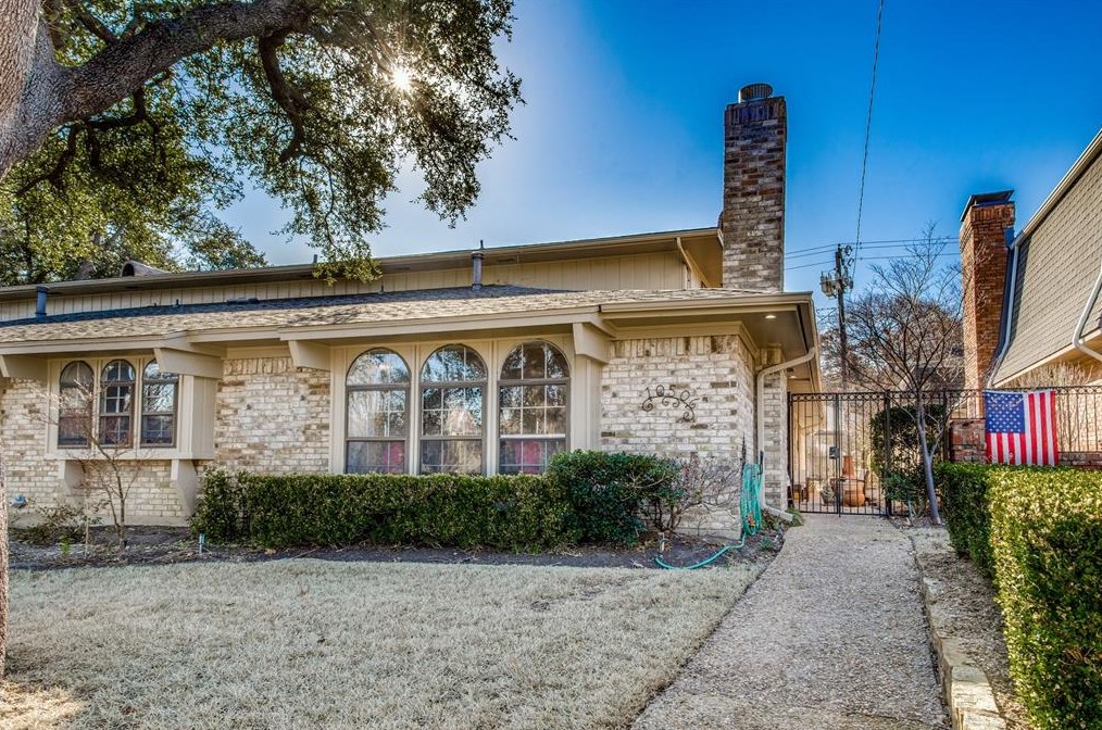 10506 Berry Knoll Dr, Dallas, TX 75230