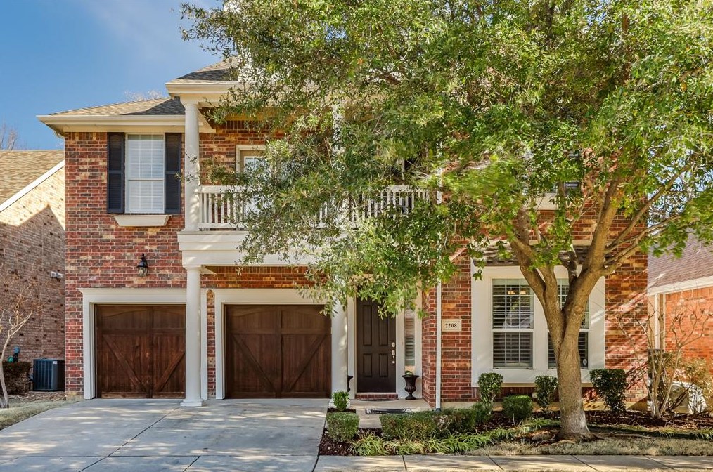 2208 Muskeg Ln, Euless, TX 76039