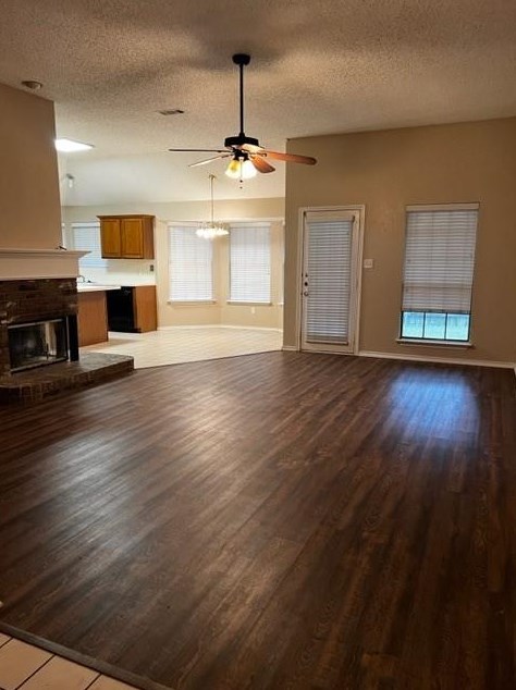 4 Atlantic Ave, Midlothian, TX 76065