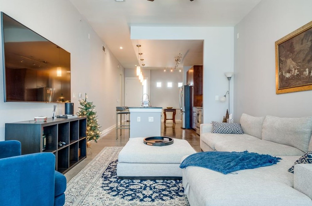 2950 Mckinney Ave #210, Dallas, TX 75204