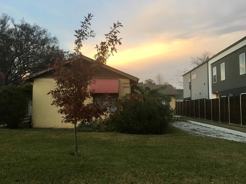 5955 Lewis St, Dallas, TX 75206