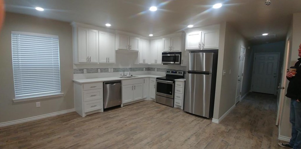 406 Cleveland Ave, Sherman TX  75090-6314 exterior