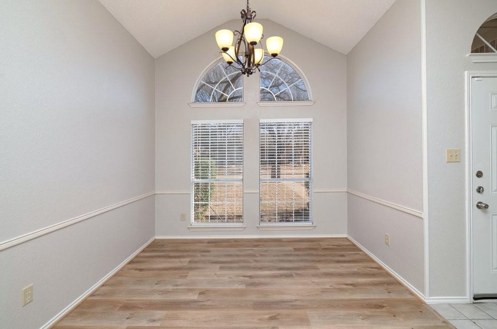 6813 Aimpoint Dr, Plano TX  75023-1853 exterior