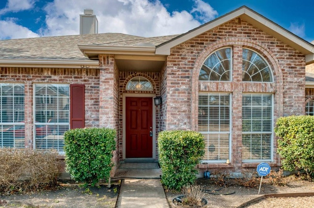6813 Aimpoint Dr, Plano, TX 75023