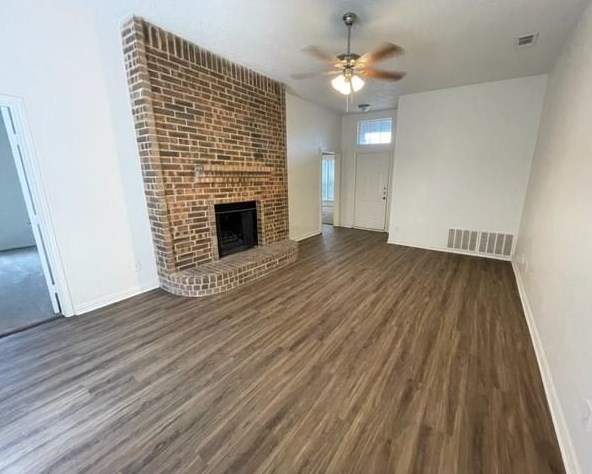 5800 Stone Meadow Ln, Fort Worth, TX 76179