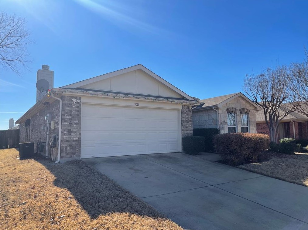 3011 Bryce Dr, St Paul, TX 75098