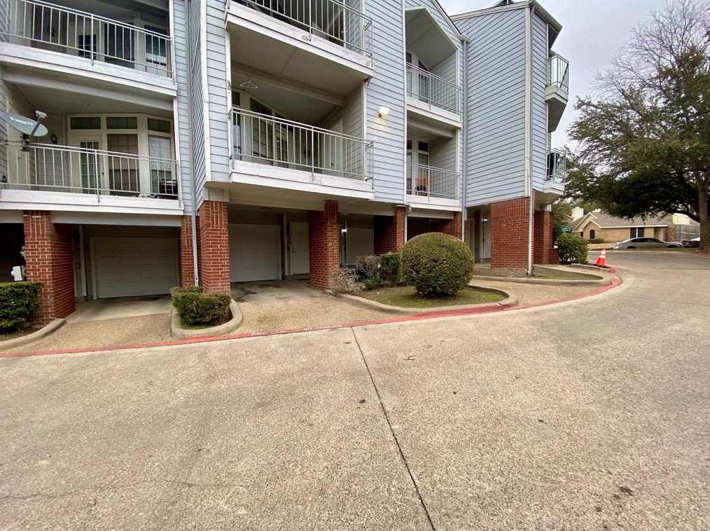9823 Summerwood Circle #1005, Dallas, TX 75243