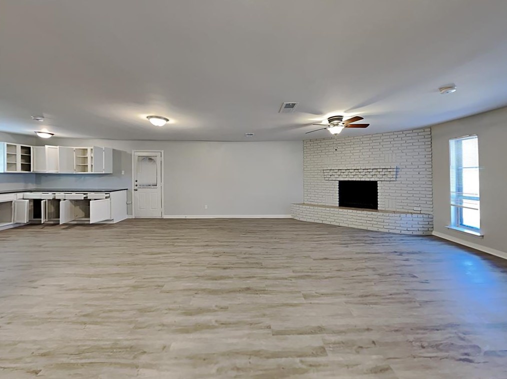 2138 Onetta Dr, Irving, TX 75061