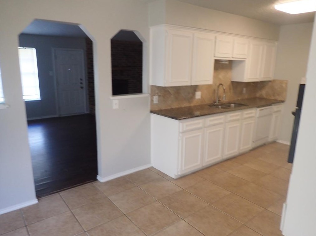 3604 Santa Rita Dr, Fort Worth, TX 76133