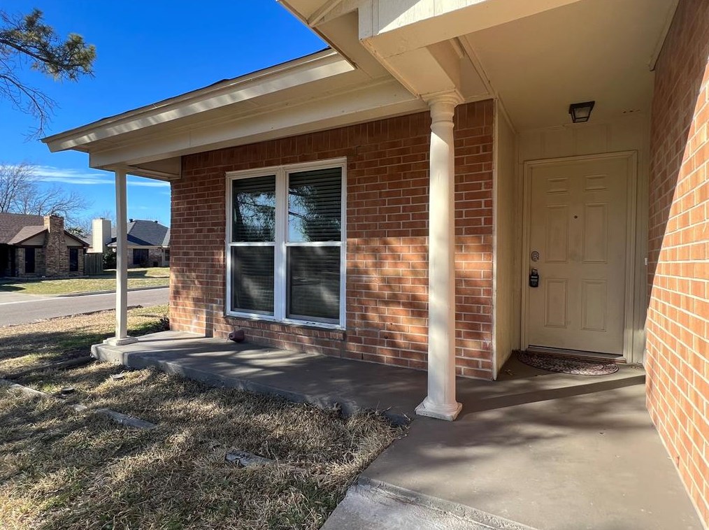 4601 Wineberry Dr, Fort Worth, TX 76137