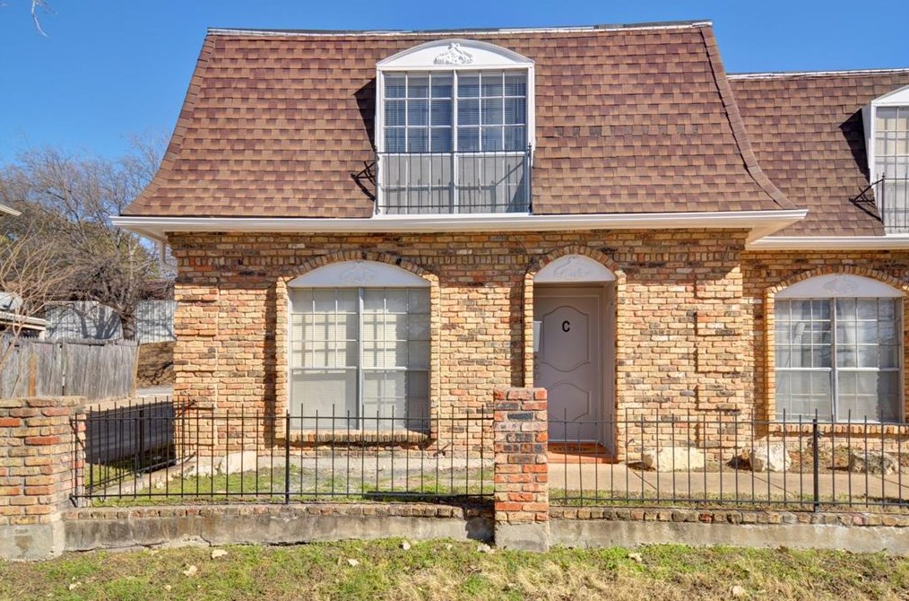 3201 Las Vegas Trail #c, Fort Worth, TX 76116