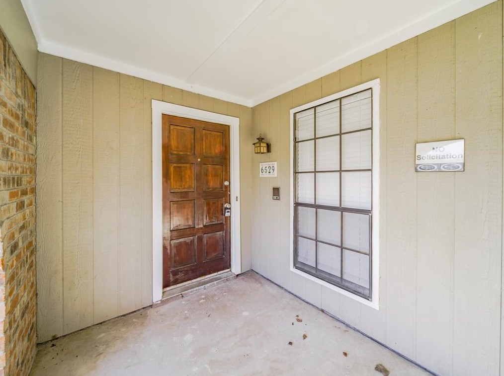 6529 Amundson Rd, Fort Worth, TX 76182