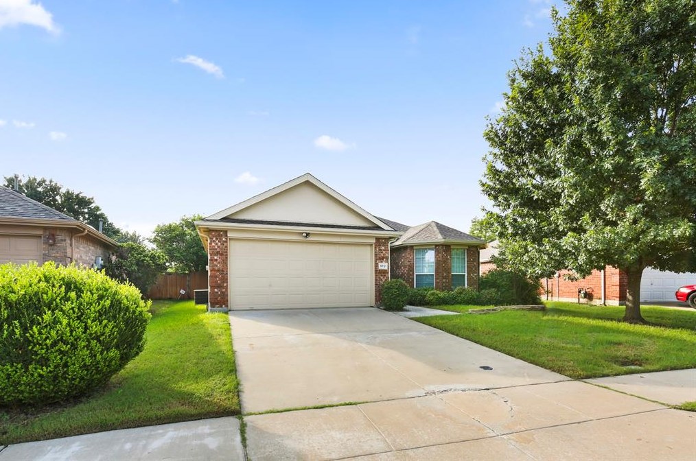 9721 Nixon Dr, McKinney, TX 75070