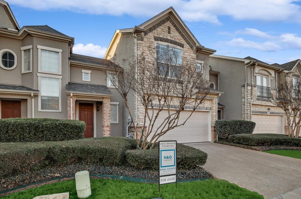 2540 Corbeau Dr, Irving, TX 75038