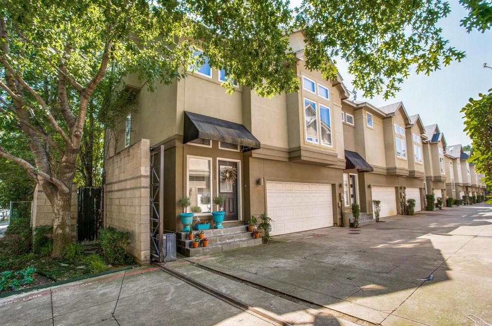 3529 Wheeler St, Dallas, TX 75209
