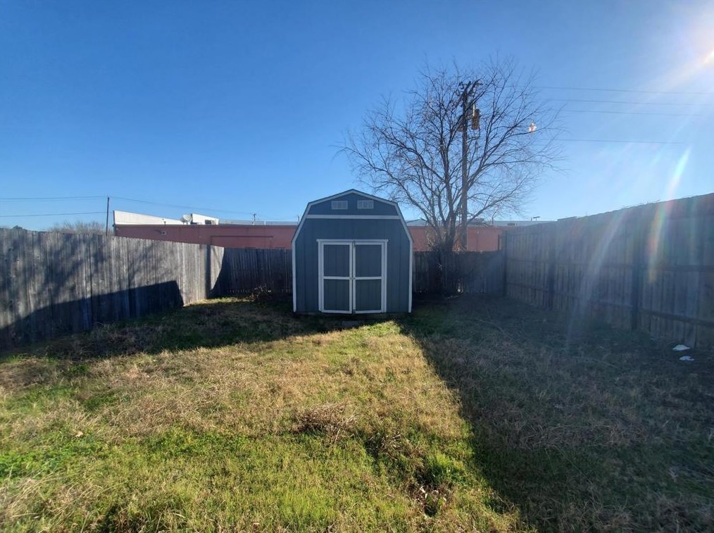 1612 Paintbrush St, Mesquite, TX 75149
