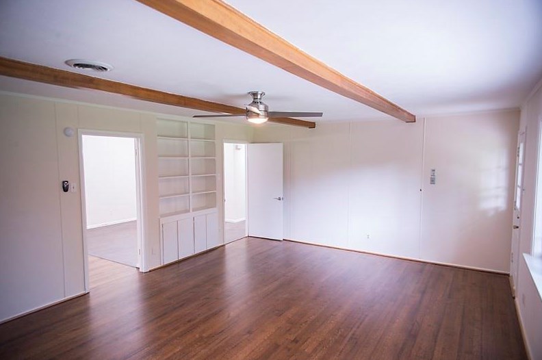 7431 Midbury Dr, Dallas TX  75230-3205 exterior