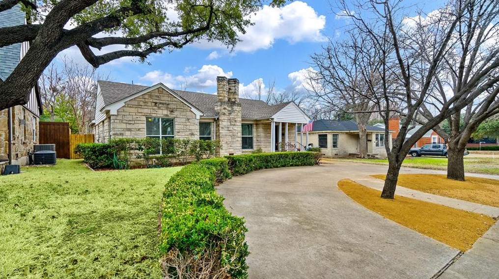 5214 Mccommas Blvd, Dallas, TX 75206