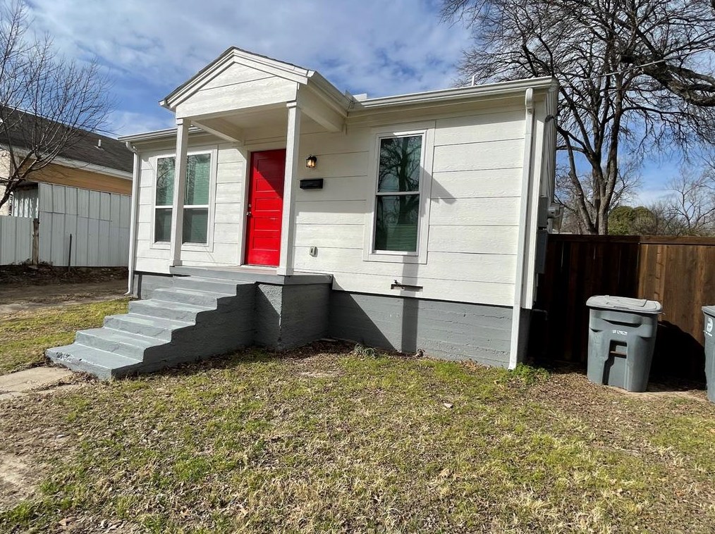 1411 Adelaide Dr, Dallas, TX 75216