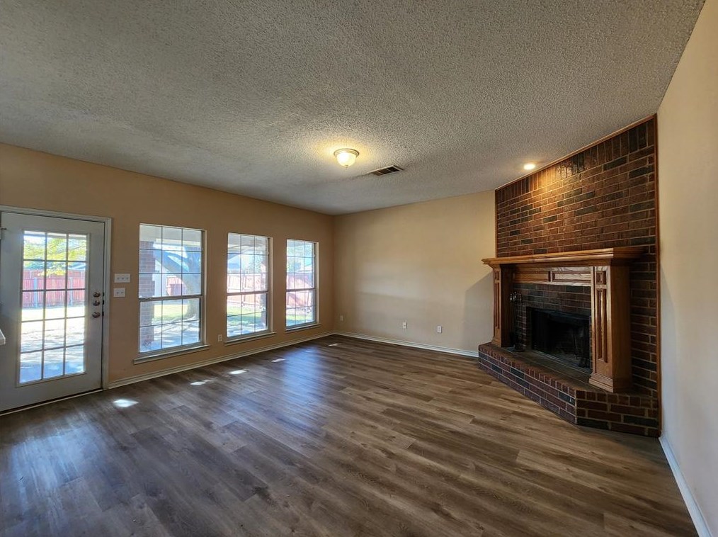 7005 Graham Dr, Rowlett TX  75089-2690 exterior