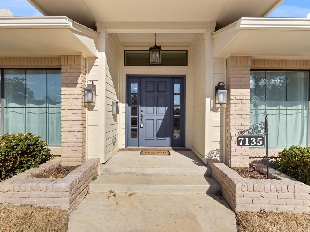 7135 Aberdeen Ave, Dallas, TX 75230