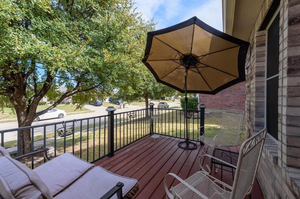 640 Alcove Dr, Oak Point, TX 75068